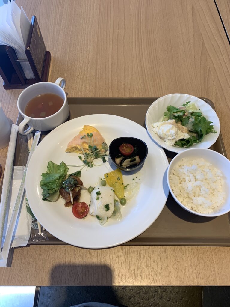 ランチバイキングの画像